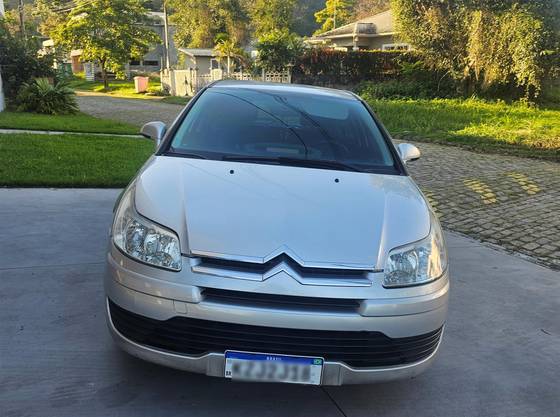 CITROËN C4 1.6 GLX 16V FLEX 4P MANUAL CITROËN C4 1.6 GLX 16V FLEX 4P MANUAL